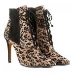 Botín con mezcla de texturas de Rebeca Sanver