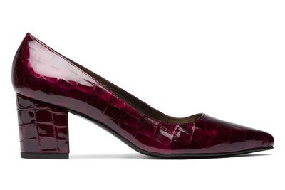 Zapatos FIRSTCLASS de Stuart Weitzman